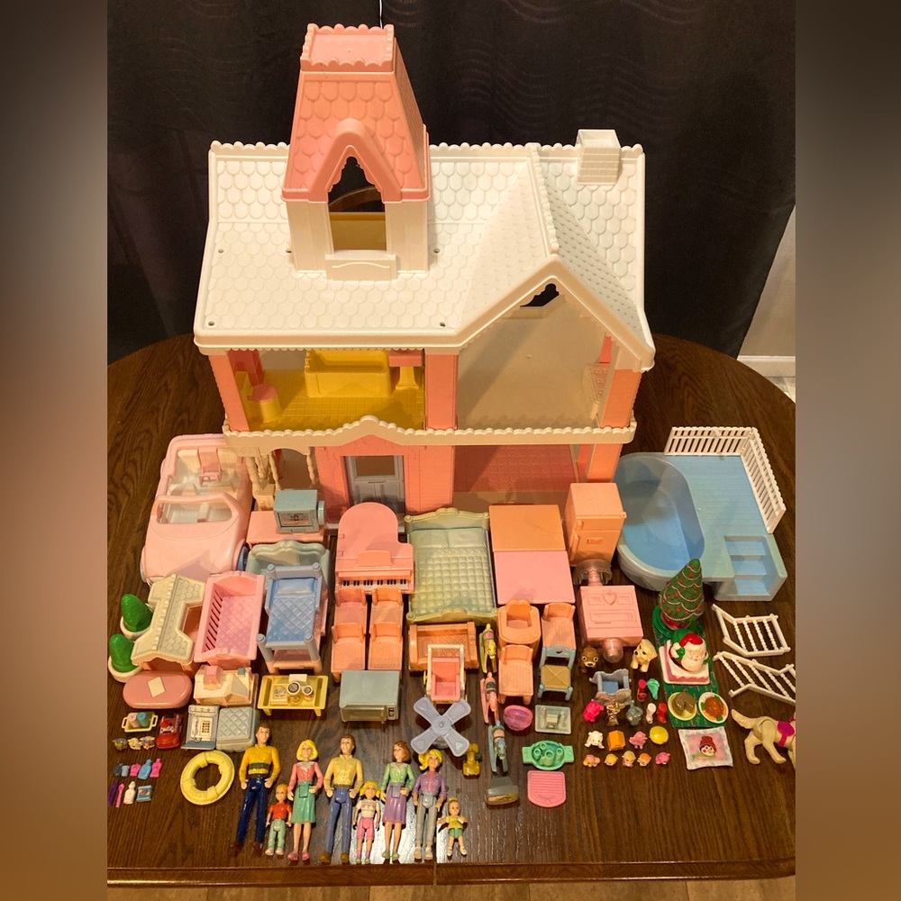 Vintage 1991 Playskool Victorian dollhouse HUGE (Rare) LOT